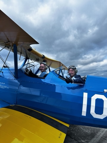 Rick Mantei Honors ROTC Cadets with Unforgettable Flight Experience